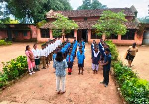 मुख्यमंत्री श्री साय स्वास्थ्य और शिक्षा पर दे रहे हैं विशेष जोर मुख्यमंत्री श्री साय स्वास्थ्य और शिक्षा पर दे रहे हैं विशेष जोर