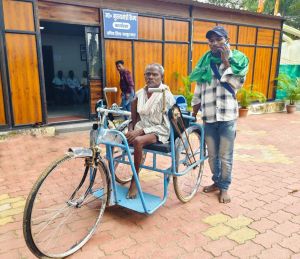 बुजुर्ग श्री लुंवर का होगा जशपुर में इलाज बुजुर्ग श्री लुंवर का होगा जशपुर में इलाज