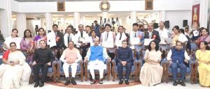 विद्यार्थियों को बड़ा सपना देखने प्रेरित करें शिक्षक : राज्यपाल रमेन डेका विद्यार्थियों को बड़ा सपना देखने प्रेरित करें शिक्षक : राज्यपाल रमेन डेका