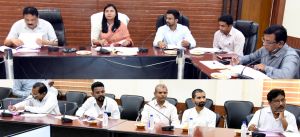 निर्वाचन नामावलियों का विशेष संक्षिप्त पुनरीक्षण कार्यक्रम के तहत कलेक्टर सुश्री चौधरी ने राजनीतिक दलों की बैठक ली निर्वाचन नामावलियों का विशेष संक्षिप्त पुनरीक्षण कार्यक्रम के तहत कलेक्टर सुश्री चौधरी ने राजनीतिक दलों की बैठक ली