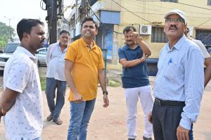 सड़क एवं सर्विस रोड में बेदखली की कार्रवाई देखने पहुंचे भिलाई निगम आयुक्त सड़क एवं सर्विस रोड में बेदखली की कार्रवाई देखने पहुंचे भिलाई निगम आयुक्त