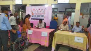  जिला चिकित्सालय दुर्ग में आयोजित शिविर में 93 वयोवृद्ध व्यक्तियों ने कराया उपचार