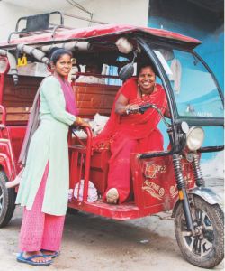 ’दीदी ई-रिक्शा सहायता योजना’ से बदली अन्नू की तकदीर ’दीदी ई-रिक्शा सहायता योजना’ से बदली अन्नू की तकदीर