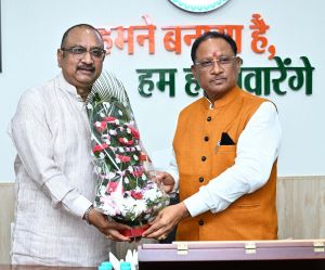 मुख्यमंत्री विष्णु देव साय से मप्र के जनजातीय कार्य मंत्री कुंवर विजय शाह ने की सौजन्य मुलाकात मुख्यमंत्री विष्णु देव साय से मप्र के जनजातीय कार्य मंत्री कुंवर विजय शाह ने की सौजन्य मुलाकात