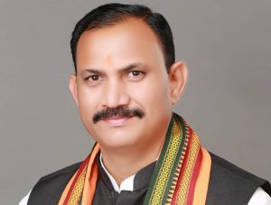  स्वास्थ्य मंत्री श्याम बिहारी जायसवाल के अथक प्रयासों से स्वास्थ्य सुविधाओं में हो रही है लगातार वृद्धि