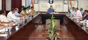 राष्ट्रपति के छत्तीसगढ़ प्रवास की तैयारियों के संबंध में आवश्यक दिशा निर्देश दिये गये राष्ट्रपति के छत्तीसगढ़ प्रवास की तैयारियों के संबंध में आवश्यक दिशा निर्देश दिये गये