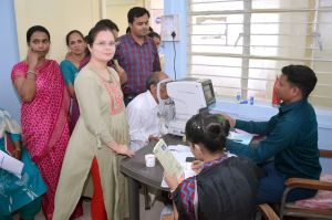 पाॅवर कंपनी में निःशुल्क नेत्र जांच शिविर का आयोजन पाॅवर कंपनी में निःशुल्क नेत्र जांच शिविर का आयोजन