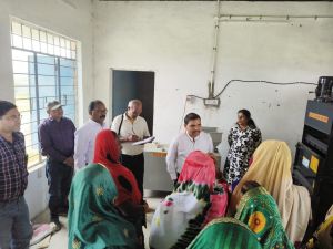 प्लास्टिक अपशिष्ट प्रबंधन यूनिट का जिला पंचायत सीईओ ने किया निरीक्षण