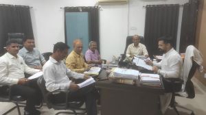 उप जिला निर्वाचन अधिकारी ने ली राजनीतिक दलों की बैठक