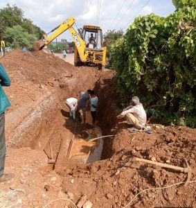  मुख्य पाइप लाइन से लीकेज सुधार कर वाटर सप्लाई शुरू की गई