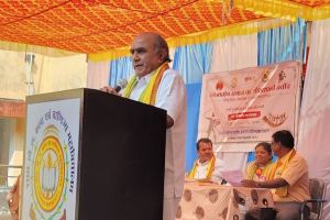 जनजातीय समाज के गौरवशाली अतीत को अंग्रेजों ने तथ्य व सत्य से परे जाकर विलुप्त करने का कुचक्र रचा : पुरोहित