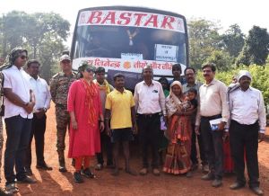  पंचायत एवं ग्रामीण विकास विभाग की प्रमुख सचिव ने अबूझमाड़ के कई गांवों का दौरा कर विकास कार्यों का लिया जायजा 