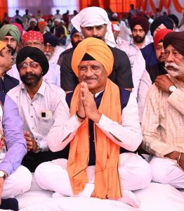 गुरुनानक देव जी ने दिया समतामूलक समाज के निर्माण पर जोर- मुख्यमंत्री श्री साय गुरुनानक देव जी ने दिया समतामूलक समाज के निर्माण पर जोर- मुख्यमंत्री श्री साय