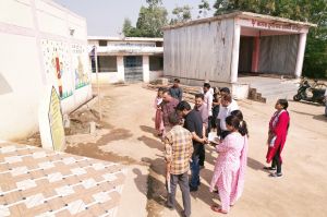 राज्य नोडल अधिकारी उपायुक्त ने किया महात्मा गांधी नरेगा के निर्माण कार्याे का निरीक्षण राज्य नोडल अधिकारी उपायुक्त ने किया महात्मा गांधी नरेगा के निर्माण कार्याे का निरीक्षण