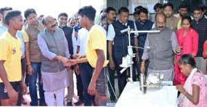  बीजापुर पहुंचे उप मुख्यमंत्री अरुण साव ने सड़क और पुल निर्माण तथा जल जीवन मिशन के कार्यों का किया निरीक्षण