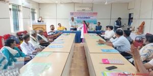 ऊर्जा एवं जल संरक्षण के प्रति कृषकों को जागरूक करने कृषि विज्ञान केन्द्र अंजोरा दुर्ग में कार्यशाला का आयोजन