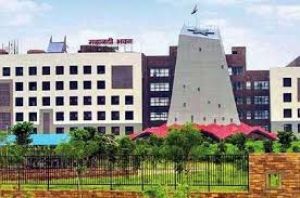  प्रदेश में स्वास्थ्य सेवाओं को सुदृढ़ करने 9 विशेषज्ञ चिकित्सकों व 10 चिकित्सा अधिकारियों के संविदा नियुक्ति आदेश जारी