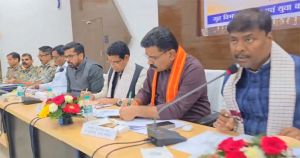 उप मुख्यमंत्री विजय शर्मा ने बस्तर ओलंपिक संभाग स्तरीय प्रतियोगिता के आयोजन की समीक्षा बैठक की उप मुख्यमंत्री विजय शर्मा ने बस्तर ओलंपिक संभाग स्तरीय प्रतियोगिता के आयोजन की समीक्षा बैठक की