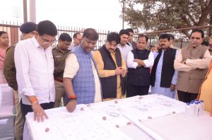 मुख्यमंत्री विष्णुदेव साय सरकार के एक साल पूर्ण होने पर प्रस्तावित कार्यक्रम का प्रभारी मंत्री केदार कश्यप ने लिया जायजा मुख्यमंत्री विष्णुदेव साय सरकार के एक साल पूर्ण होने पर प्रस्तावित कार्यक्रम का प्रभारी मंत्री केदार कश्यप ने लिया जायजा