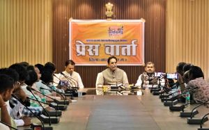 रायपुर पश्चिम विधायक राजेश  मूणत ने बताई  राज्य सरकार की एक वर्ष की उपलब्धियाॅ