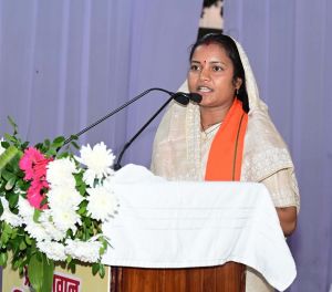 मुख्यमंत्री श्री साय के सुशासन में राज्य के दिव्यांगजनों के हित, संरक्षण के लिए विभिन्न योजनाएं हो रही संचालित: मंत्री लक्ष्मी राजवाड़े मुख्यमंत्री श्री साय के सुशासन में राज्य के दिव्यांगजनों के हित, संरक्षण के लिए विभिन्न योजनाएं हो रही संचालित: मंत्री लक्ष्मी राजवाड़े