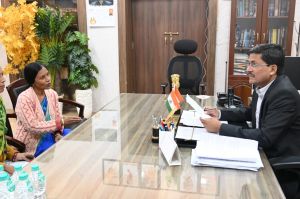 कर्मचारियों के लिए आयोजित दूसरे जनदर्शन में पहुंचे 38 फरियादी कर्मचारियों के लिए आयोजित दूसरे जनदर्शन में पहुंचे 38 फरियादी