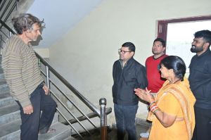 निगम भिलाई क्षेत्र में संचालित आश्रय स्थलों का निरीक्षण निगम भिलाई क्षेत्र में संचालित आश्रय स्थलों का निरीक्षण