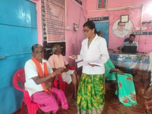 आयुष्मान वय वन्दना कार्ड पंजीयन में धमतरी जिला पूरे प्रदेश में दूसरे स्थान पर आयुष्मान वय वन्दना कार्ड पंजीयन में धमतरी जिला पूरे प्रदेश में दूसरे स्थान पर