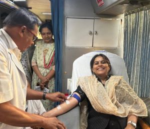 संचालनालय स्वास्थ्य सेवाएं में एक दिवसीय स्वैच्छिक रक्तदान शिविर का आयोजन संचालनालय स्वास्थ्य सेवाएं में एक दिवसीय स्वैच्छिक रक्तदान शिविर का आयोजन