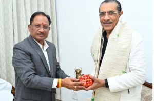 मुख्यमंत्री विष्णु देव साय से सुप्रसिद्ध फिल्म निर्माता एवं निर्देशक प्रकाश झा ने की सौजन्य मुलाकात मुख्यमंत्री विष्णु देव साय से सुप्रसिद्ध फिल्म निर्माता एवं निर्देशक प्रकाश झा ने की सौजन्य मुलाकात