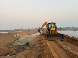 मुख्यमंत्री के निर्देश पर हो रही त्वरित कार्रवाई अवैध उत्खनन पर कार्रवाई मुख्यमंत्री के निर्देश पर हो रही त्वरित कार्रवाई अवैध उत्खनन पर कार्रवाई