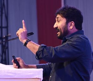 सुपर 30 के आनंद कुमार ने दिया छत्तीसगढ़ के युवाओं को सफलता का मंत्र सुपर 30 के आनंद कुमार ने दिया छत्तीसगढ़ के युवाओं को सफलता का मंत्र