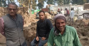 धान खरीदी: समय पर भुगतान मिलने व किसान हितैषी योजनाओं से किसानों के जीवन में आ रही खुशहाली धान खरीदी: समय पर भुगतान मिलने व किसान हितैषी योजनाओं से किसानों के जीवन में आ रही खुशहाली