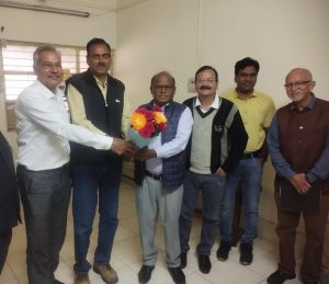 बिजली मुख्यालय में सीई एचआर द्वारा विभिन्न कार्यालयों का निरीक्षण बिजली मुख्यालय में सीई एचआर द्वारा विभिन्न कार्यालयों का निरीक्षण