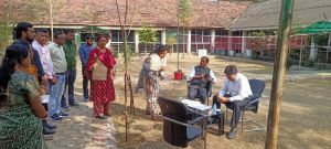 कलेक्टर डॉ गौरव सिंह ने किया विभिन्न कार्यालयों का औचक निरीक्षण कलेक्टर डॉ गौरव सिंह ने किया विभिन्न कार्यालयों का औचक निरीक्षण