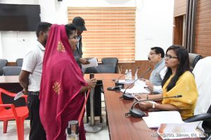 कृषक ने कृषि भूमि से वर्षाजल निकासी के लिए दिया आवेदन कृषक ने कृषि भूमि से वर्षाजल निकासी के लिए दिया आवेदन