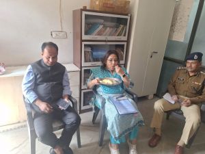 अपर मुख्य सचिव श्रीमती ऋचा शर्मा ने नशा मुक्ति केन्द्र का किया निरीक्षण अपर मुख्य सचिव श्रीमती ऋचा शर्मा ने नशा मुक्ति केन्द्र का किया निरीक्षण