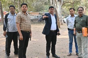 फुटपाथ पर व्यवसाय करने वालो को वेडिंग जोन बनाकर व्यवस्थापित किया जाएगा