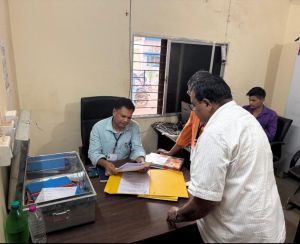 व्यय प्रेक्षक ने निगम तथा नगर पालिका के अभ्यर्थियों द्वारा प्रस्तुत लेखाओं का निरीक्षण किया