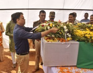 शहीद वसित कुमार रावटे. को दी गई विनम्र श्रद्धांजलि शहीद वसित कुमार रावटे. को दी गई विनम्र श्रद्धांजलि