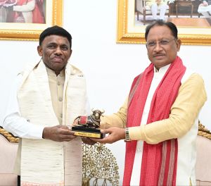  मुख्यमंत्री से गोवा के विधानसभा अध्यक्ष ने की सौजन्य मुलाकात