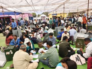 तृतीय चरण का मतदान 23 फरवरी को तृतीय चरण का मतदान 23 फरवरी को