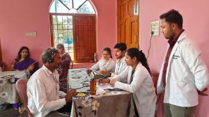 विश्व श्रवण दिवस पर पाहंदा गांव में आयोजित हुआ निशुल्क जांच शिविर विश्व श्रवण दिवस पर पाहंदा गांव में आयोजित हुआ निशुल्क जांच शिविर