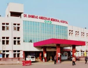 होली के अवसर पर अम्बेडकर अस्पताल में 24 घंटे जारी रहेगी आपात चिकित्सा सेवा होली के अवसर पर अम्बेडकर अस्पताल में 24 घंटे जारी रहेगी आपात चिकित्सा सेवा