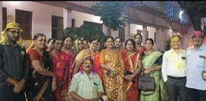  सरयूपारीण ब्राह्मण समाज के होली मिलन में उड़े रंग गुलाल