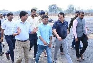 मुख्यमंत्री के सचिव पी.दयानन्द ने प्रधानमंत्री के प्रवास की तैयारियों का लिया जायजा मुख्यमंत्री के सचिव पी.दयानन्द ने प्रधानमंत्री के प्रवास की तैयारियों का लिया जायजा