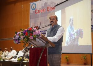 कृषि एवं उद्यानिकी विश्वविद्यालय के विद्यार्थियां ने सीखे कैरियर निर्माण एवं सफलता के सूत्र