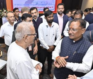 तकनीक से तालमेल ही सफलता की कुंजी: सीएम विष्णुदेव साय ने उद्यमिता और नवाचार पर दिया जोर तकनीक से तालमेल ही सफलता की कुंजी: सीएम विष्णुदेव साय ने उद्यमिता और नवाचार पर दिया जोर