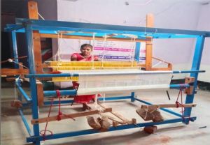 लखपति दीदी योजना महिलाओं के हुनर एवं कारीगरी व बुनाई को तराशने में हो रही कारगर साबित लखपति दीदी योजना महिलाओं के हुनर एवं कारीगरी व बुनाई को तराशने में हो रही कारगर साबित