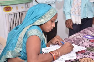  प्रदेश-व्यापी सुशासन तिहार: तीन दिन में मिले तीन लाख से अधिक आवेदन